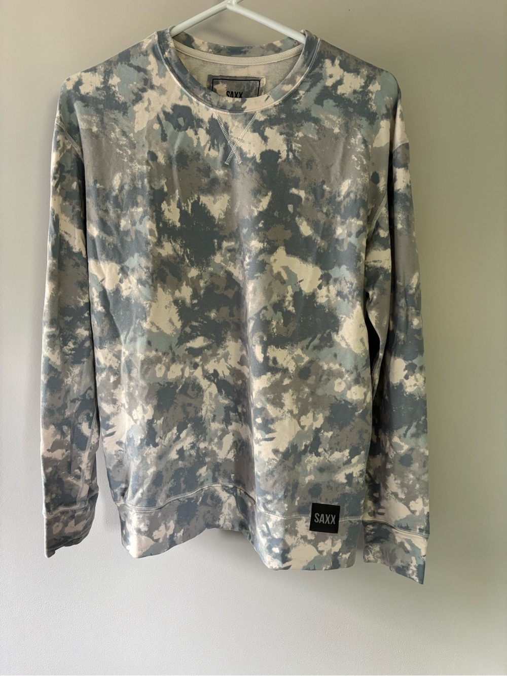 Saxx Men's Crewneck Pullover in Blue, Gray & Cream Camo